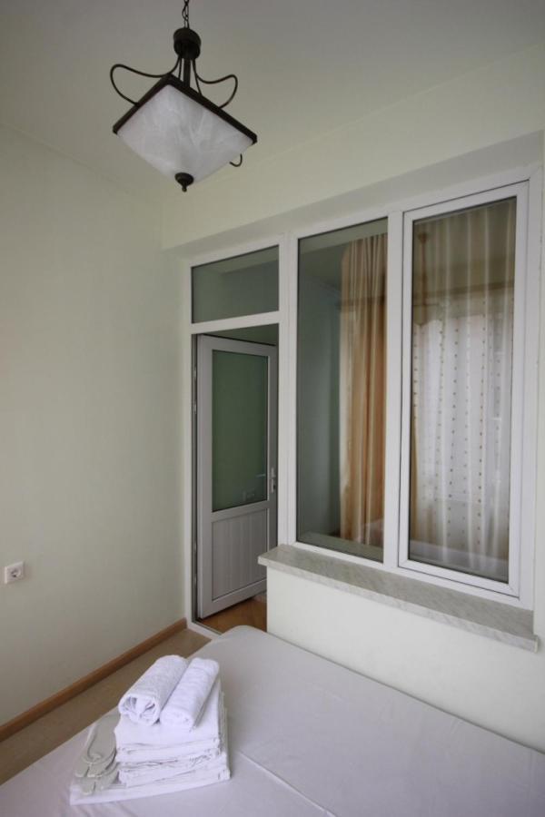 Rent Inn Yerevan On North Avenue Exteriér fotografie